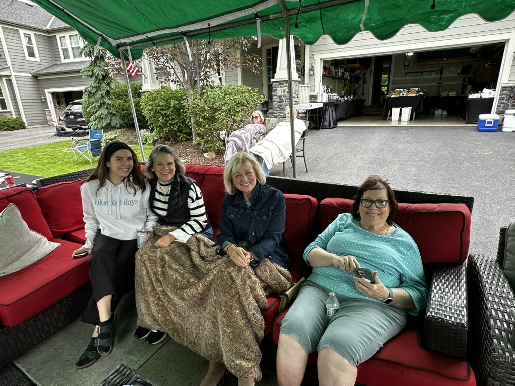 An authentic Burnside Way Block Party photograph